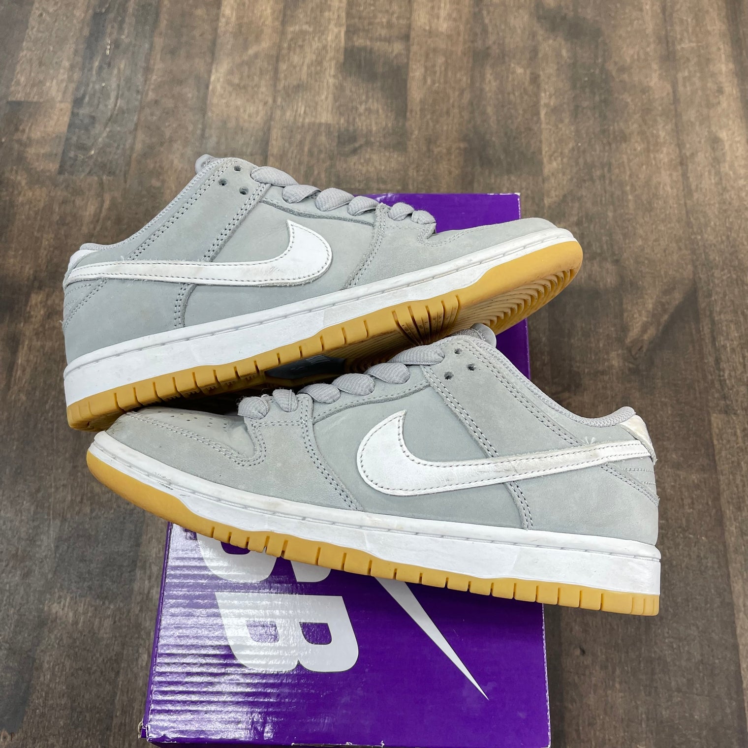 Grey Gum SB Dunk Low (USED)