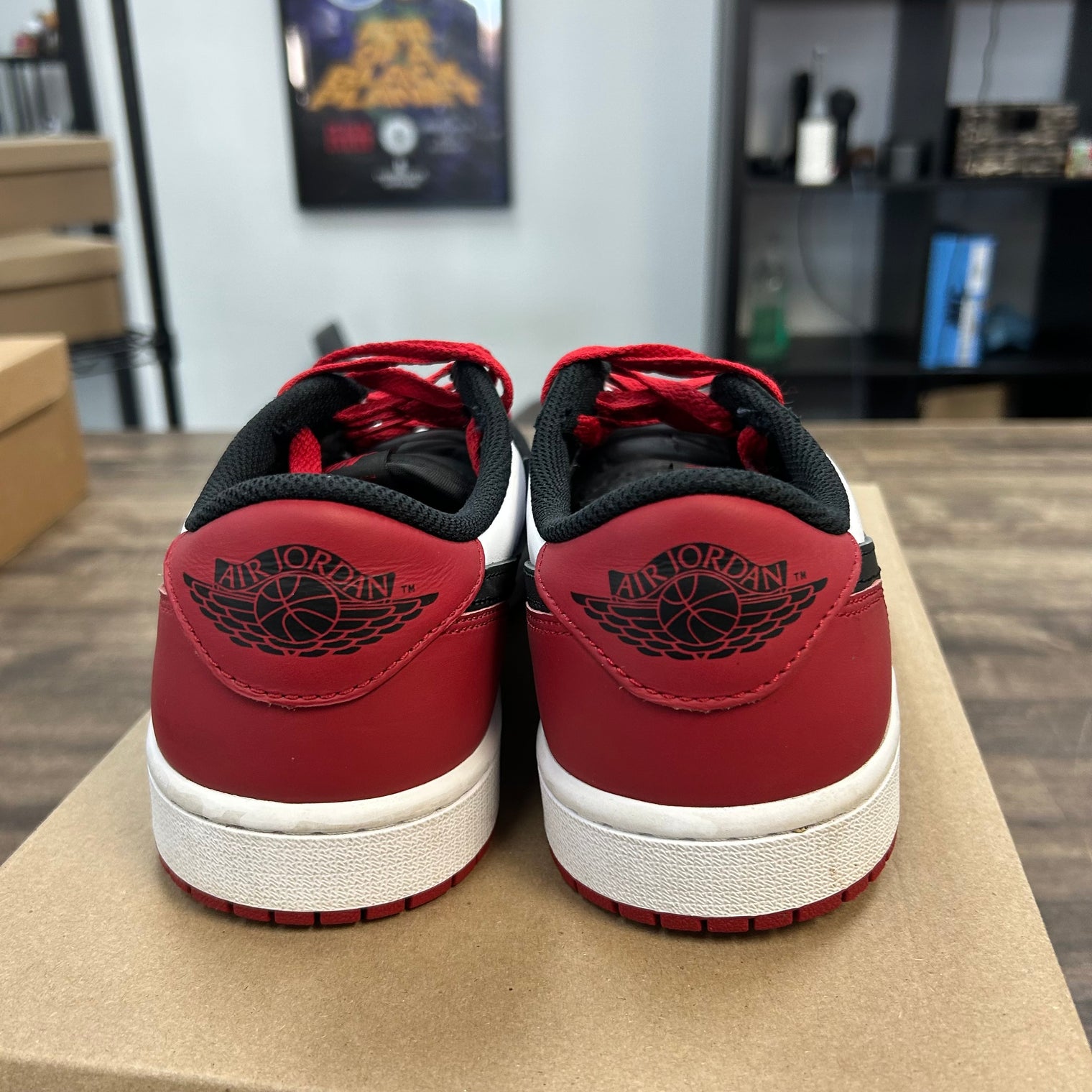 Black Toe Jordan 1 Low OG (USED, No Box)
