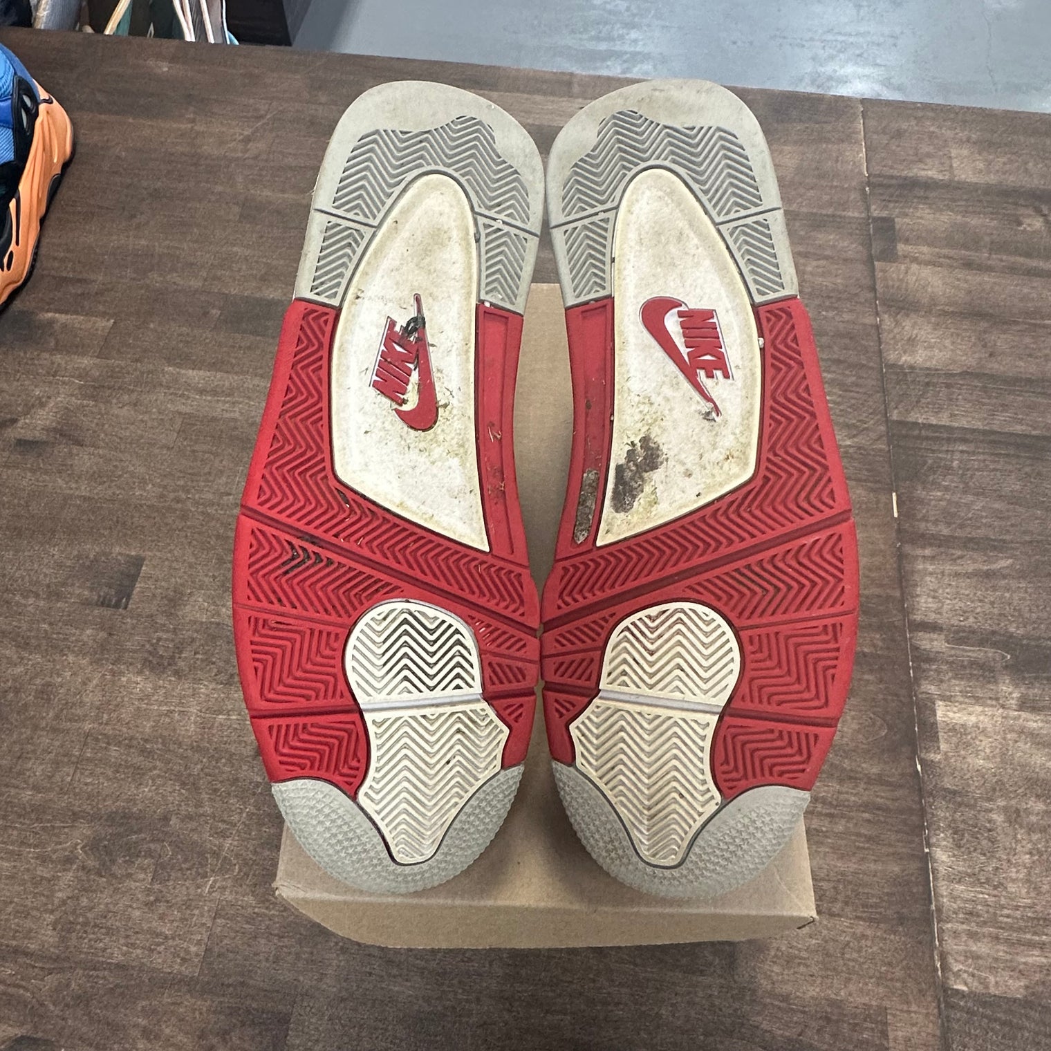 Fire Red Jordan 4 2020 (USED, No Box)