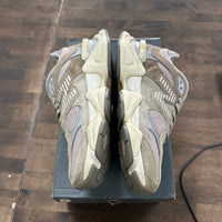 Mushroom Aluminum New Balance 9060 (USED)