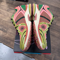 Jae Tips Flowers Grow Uptown Virginia Creeper Saucony ProGrid Triumph 4 (Lightly Worn)