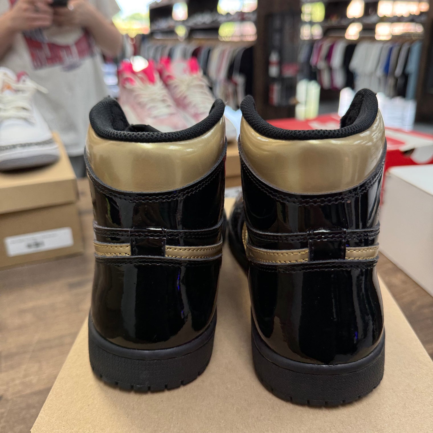 Black Metallic Gold Jordan 1 High (2020) (USED, No Box)