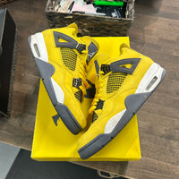 Lightning Jordan 4 Retro (USED)