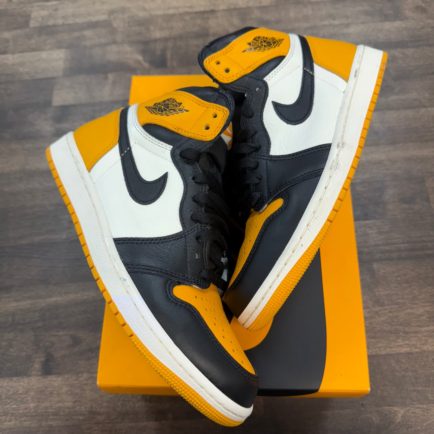 Yellow Toe Jordan 1 High (USED)