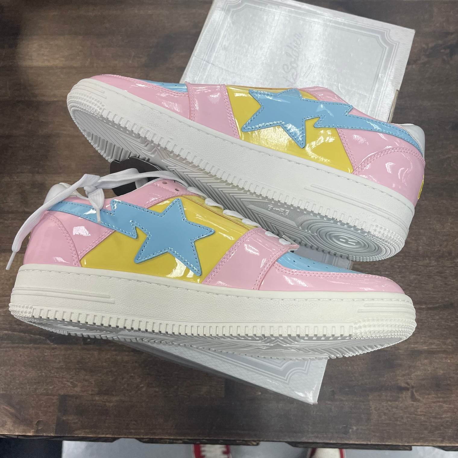 Tri-Color Pink A Bathing Ape Sta Low (2018) (USED)