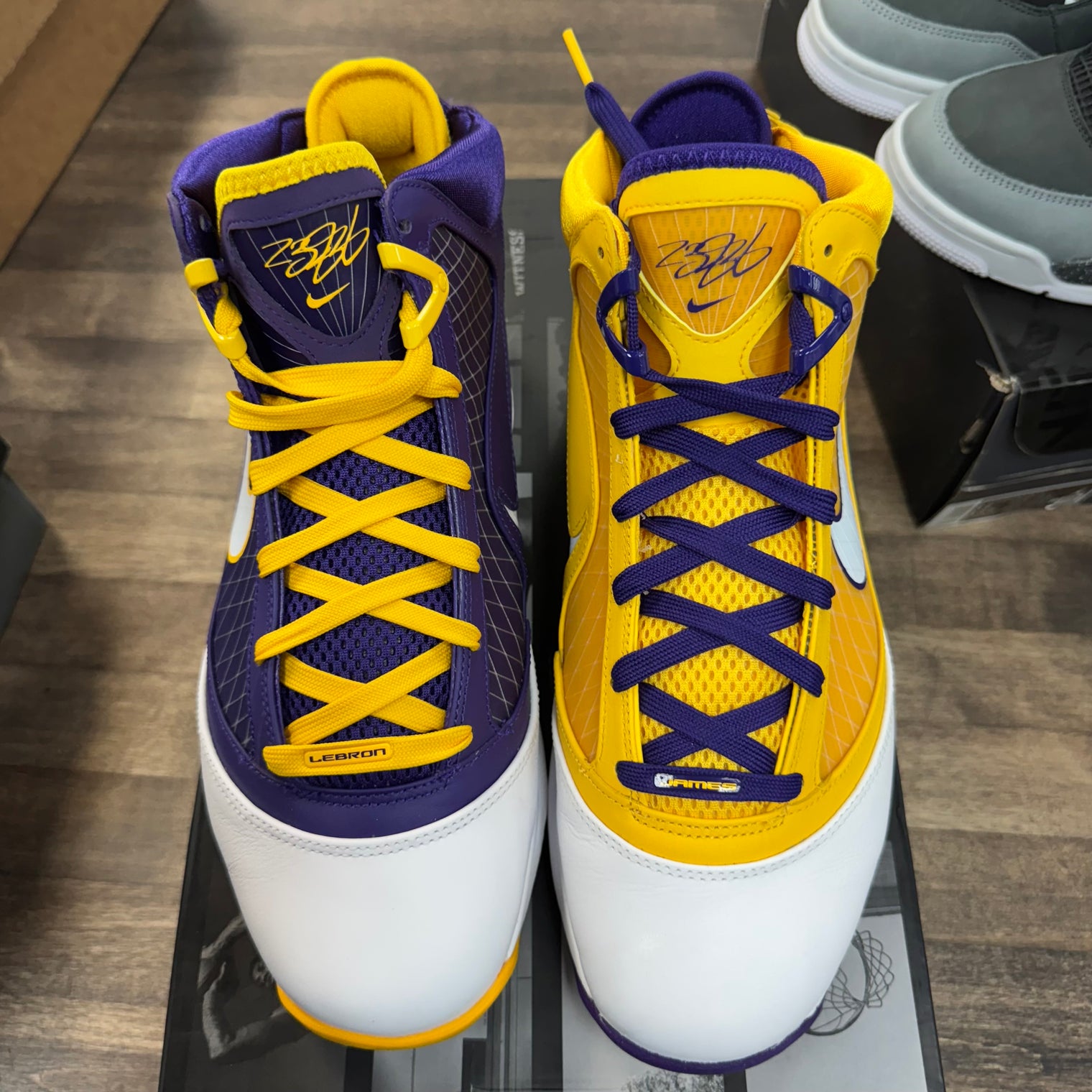 Media Day LeBron 7 (USED)