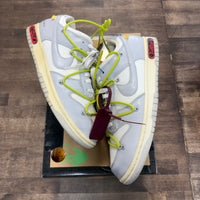 Lot 08 of 50 Off-White Nike Dunk Low (USED)