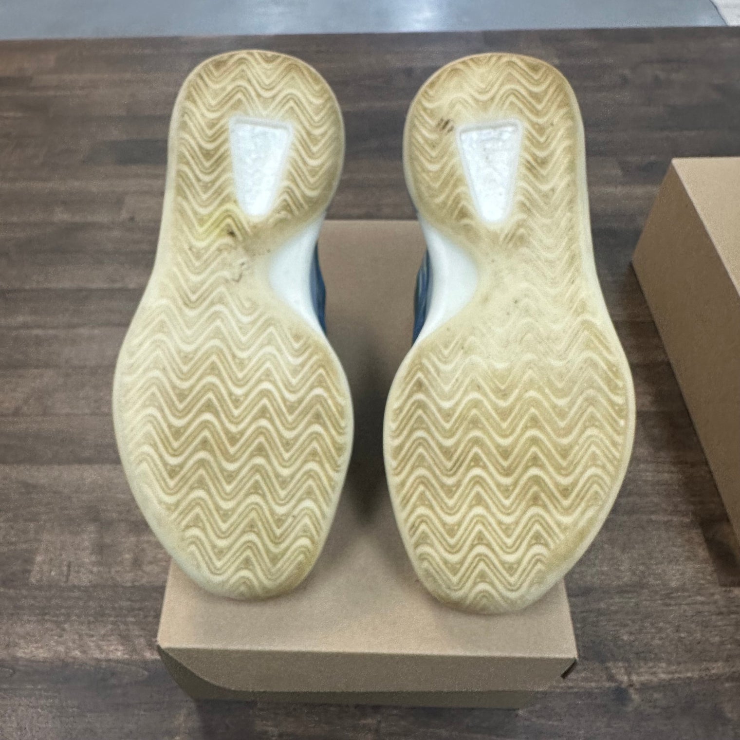 Frozen Blue Yeezy QNTM BSKTBL (USED, No Box)