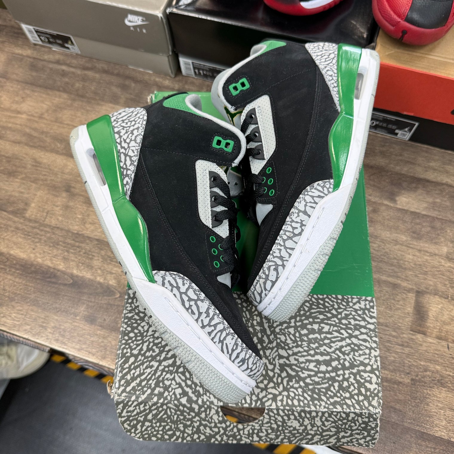 Pine Green Jordan 3 Retro (USED)