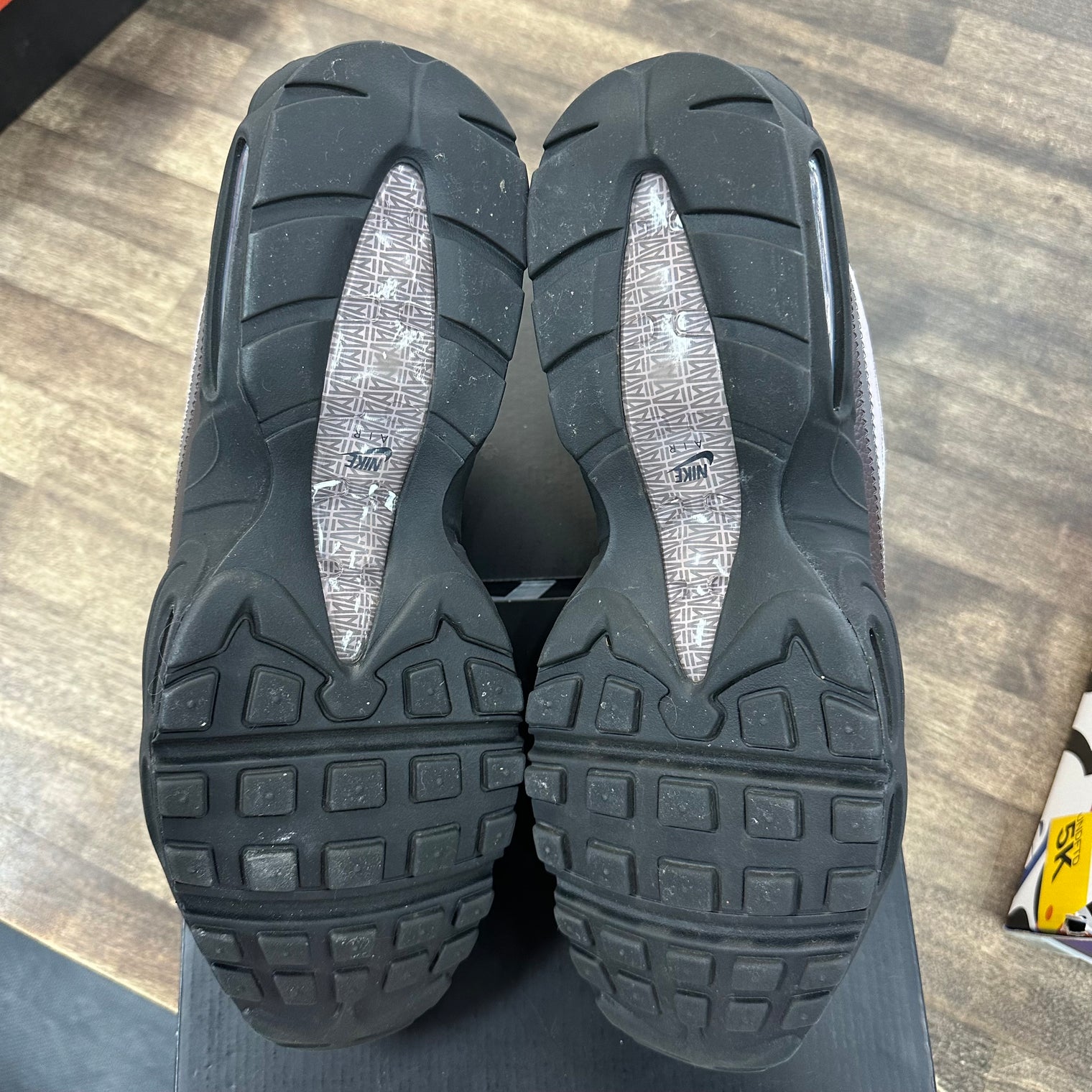 A Ma Maniere While You Were Sleeping Air Max 95 SP (USED)