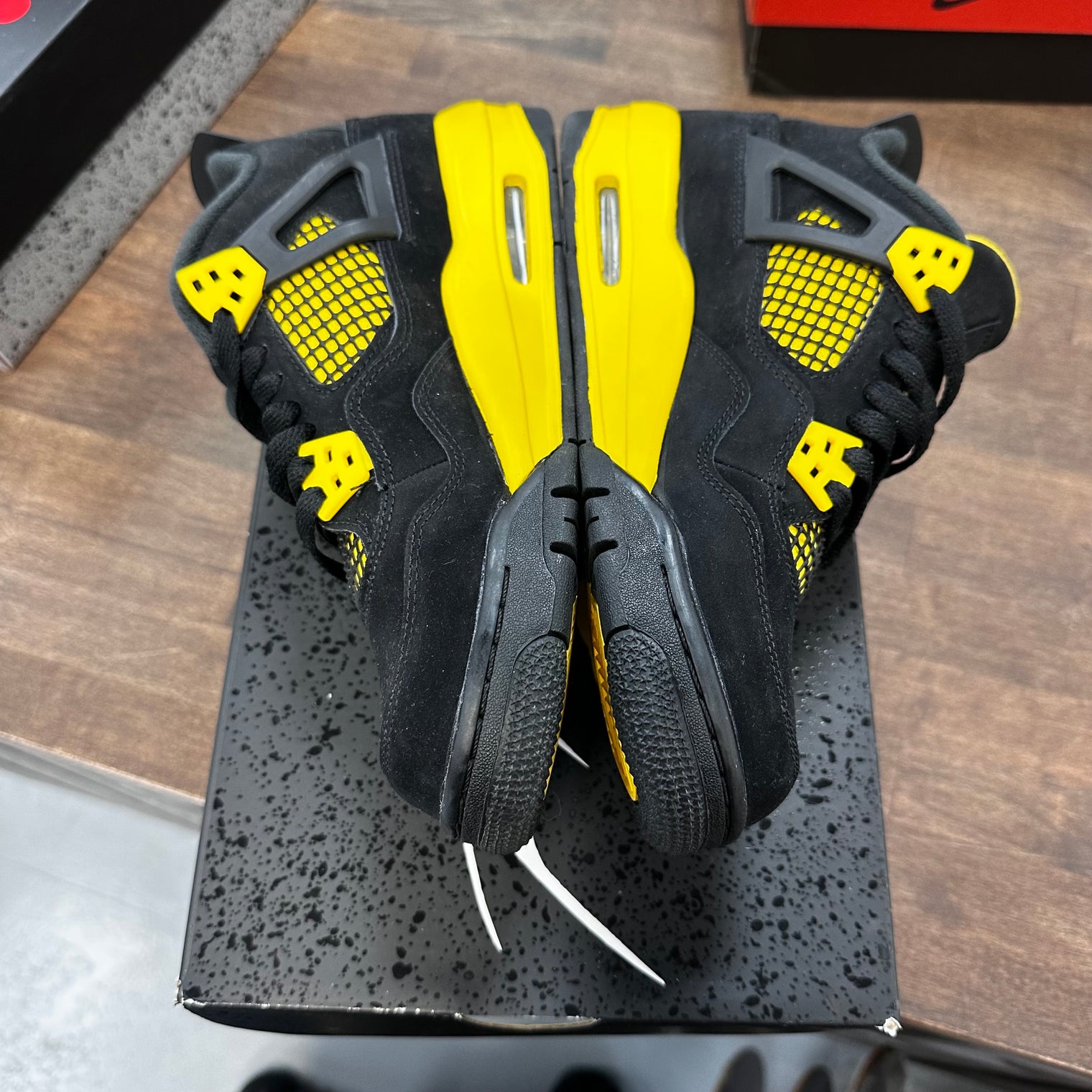 Yellow Thunder Jordan 4 (GS) (USED)