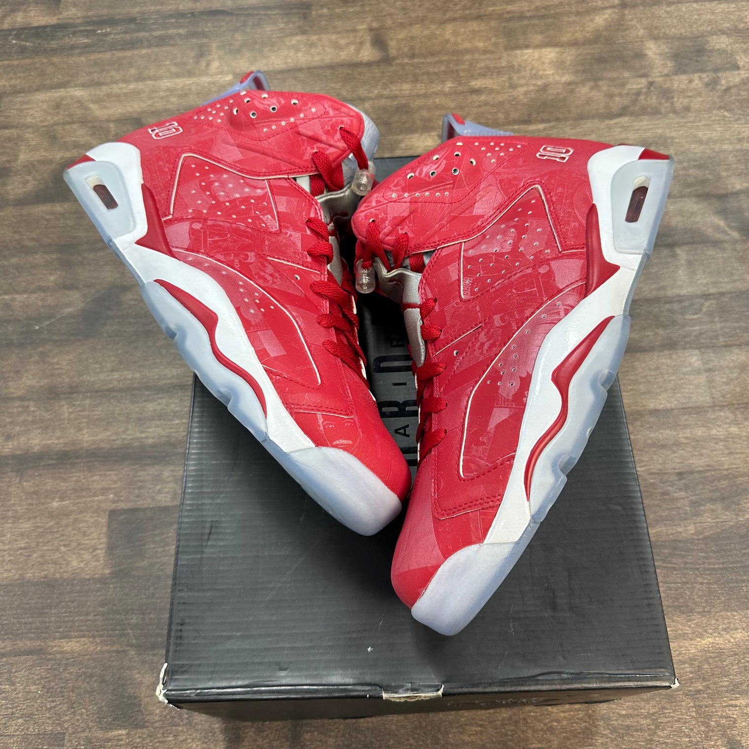 Slam Dunk Jordan 6 (USED)