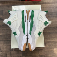 Pine Green SB Jordan 4 Retro (USED)
