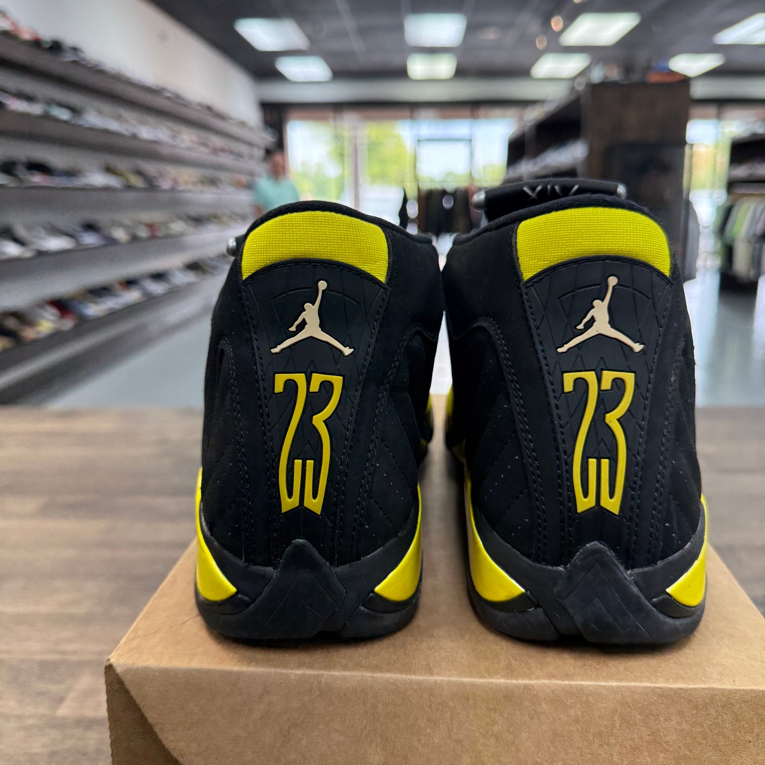 Thunder Jordan 14 Retro (USED, No Box)