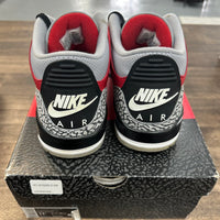 Unite Red Jordan 3 Retro (USED)