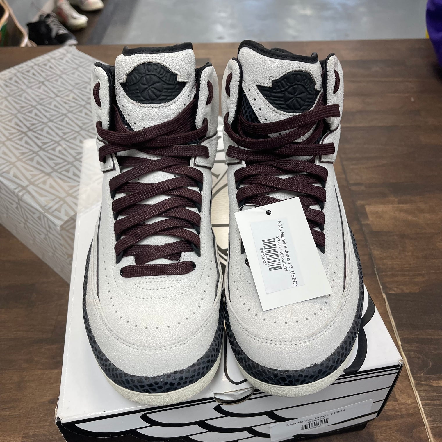 A Ma Manière Jordan 2 (USED)
