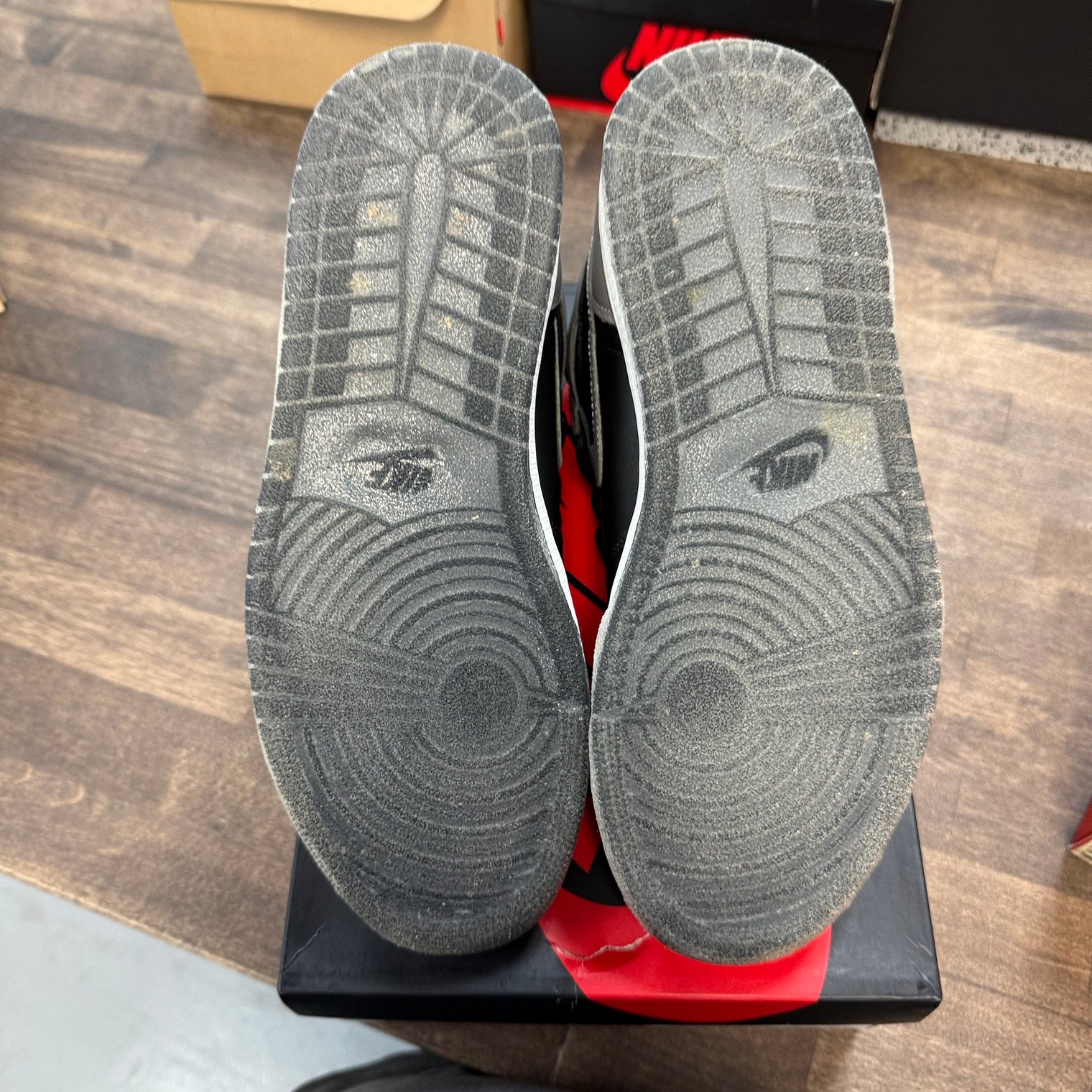 Shadow Jordan 1 (2018) (USED)