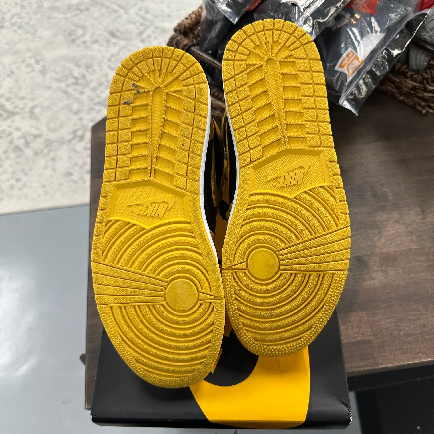 Pollen Jordan 1 High (USED)