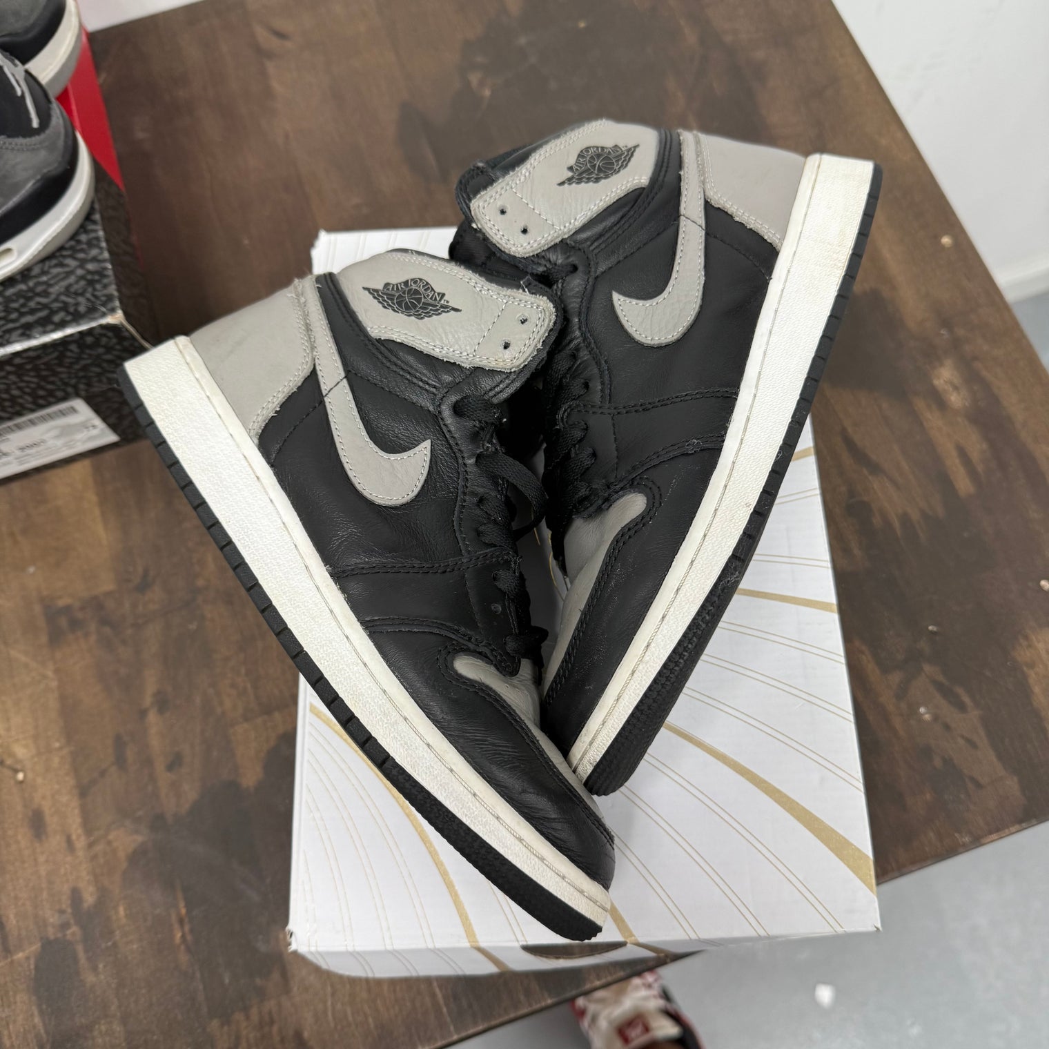 Shadow Jordan 1 High (GS) (USED, Replacement Box)