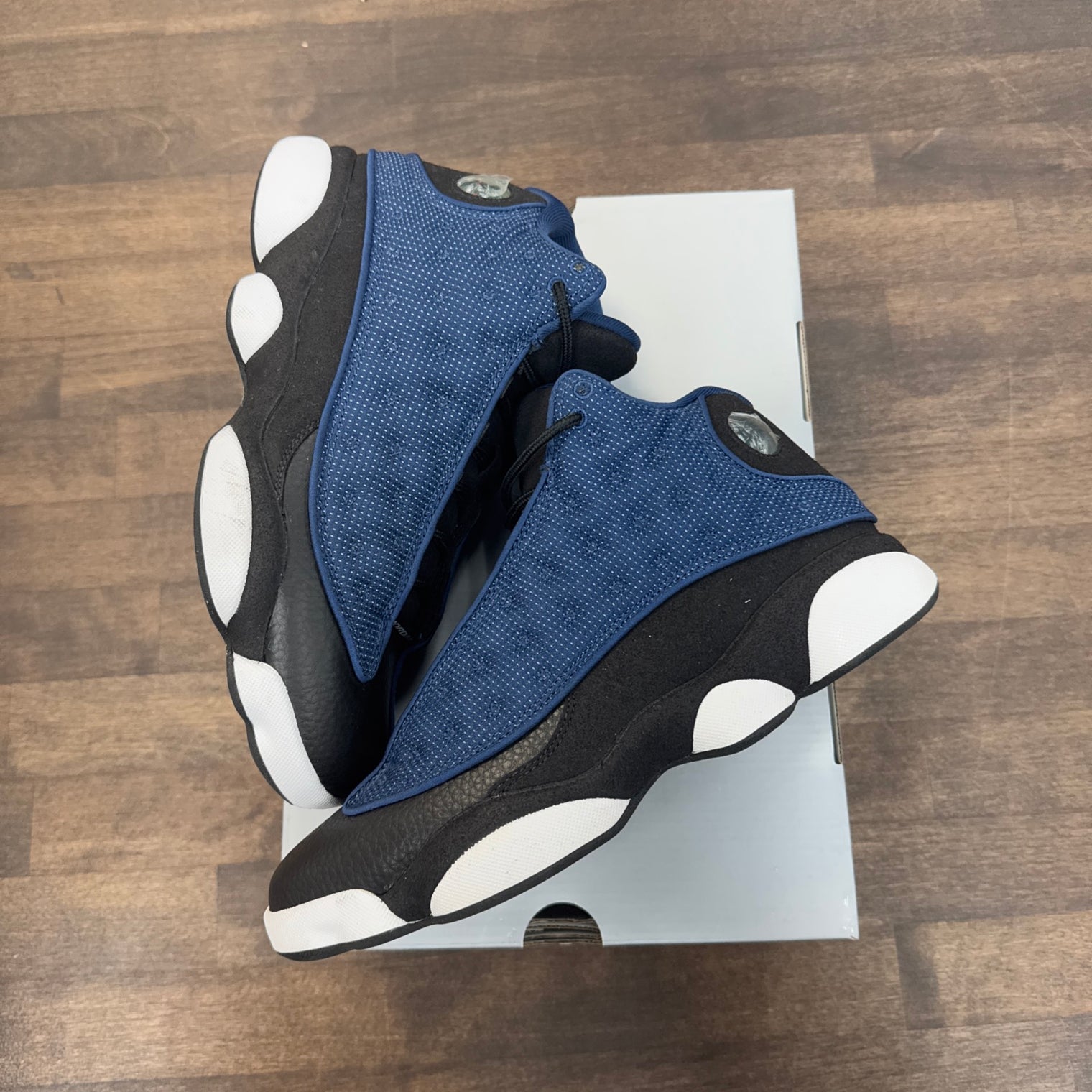 Brave Blue Jordan 13 (USED)