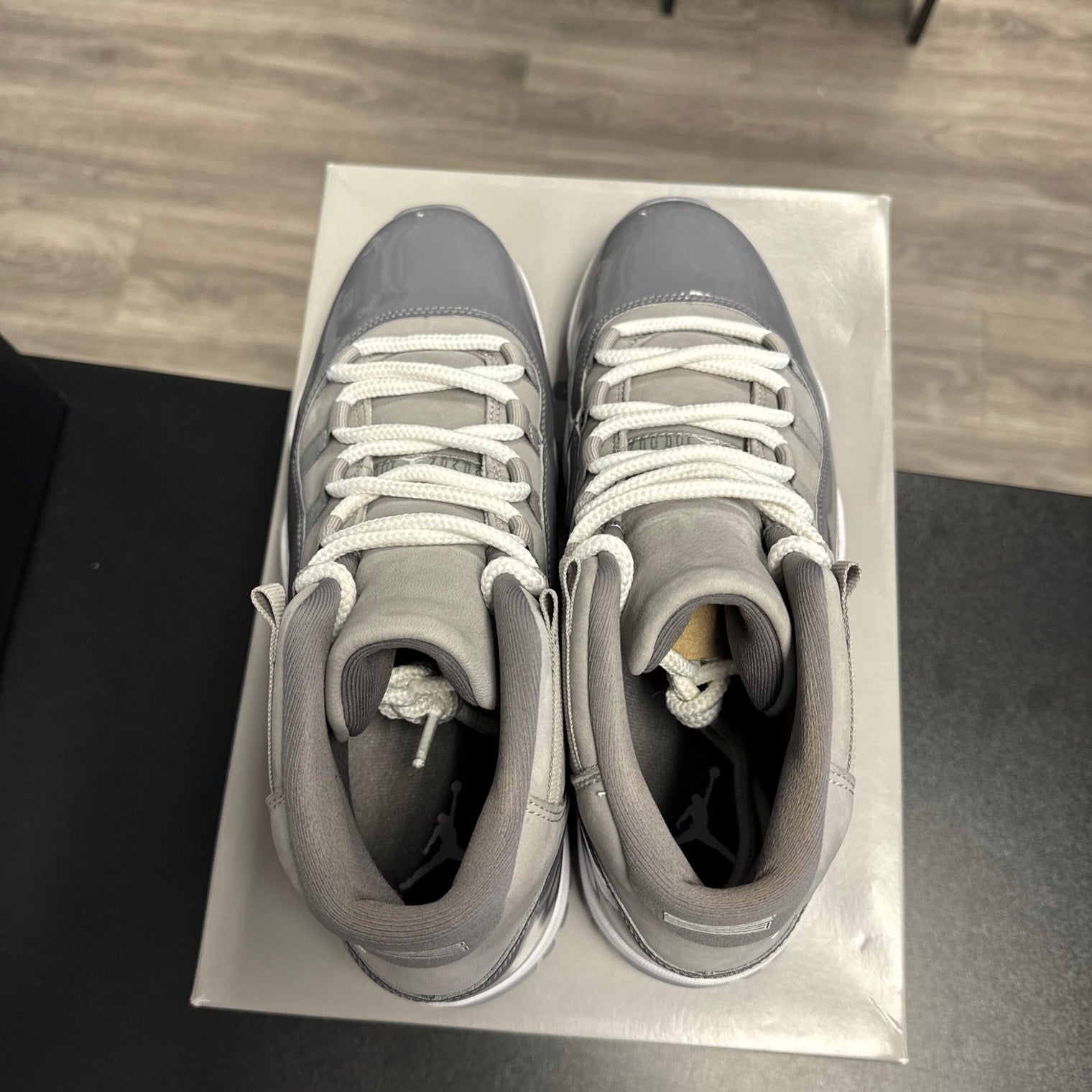 Cool Grey Jordan 11 (USED)