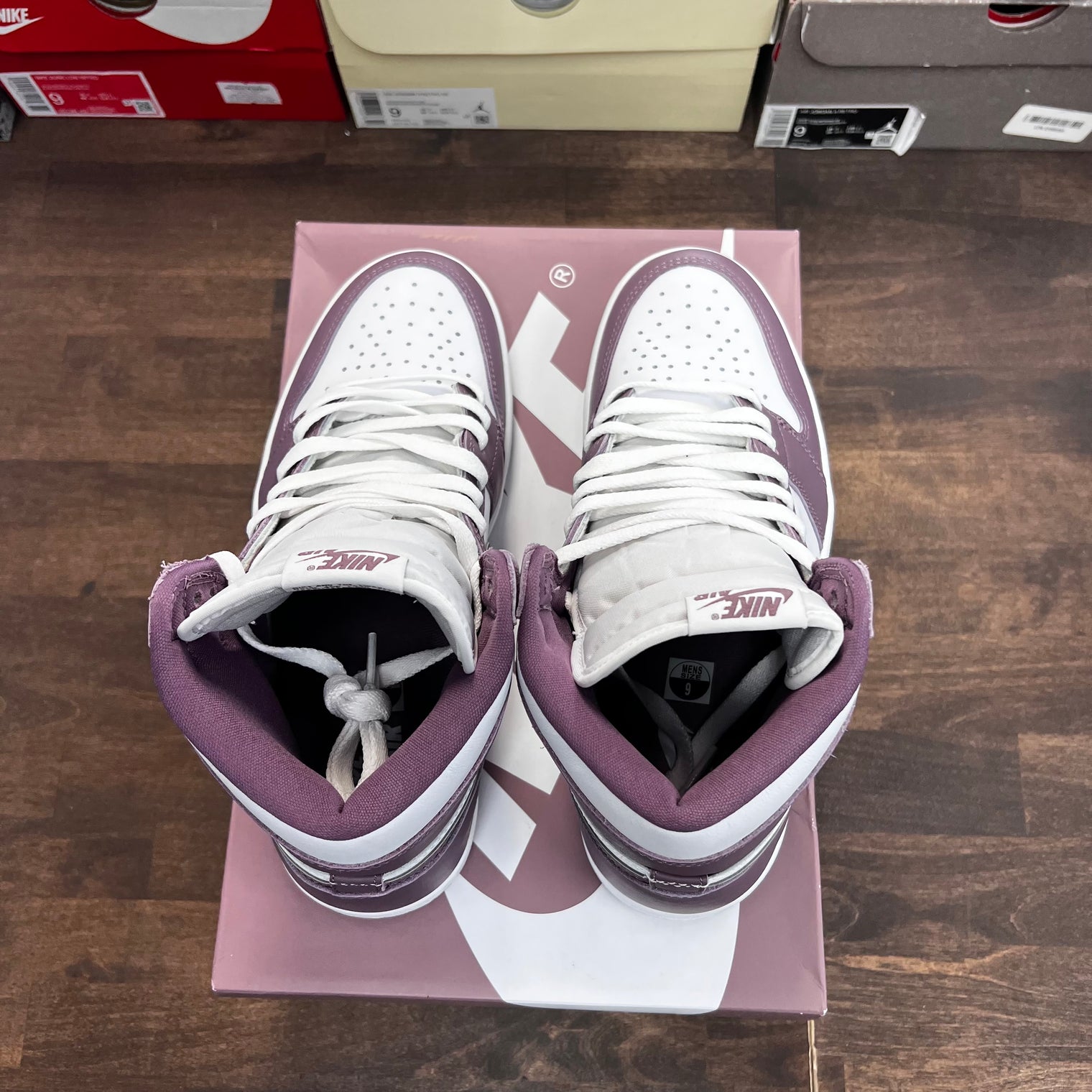 Mauve Jordan 1 High (USED)