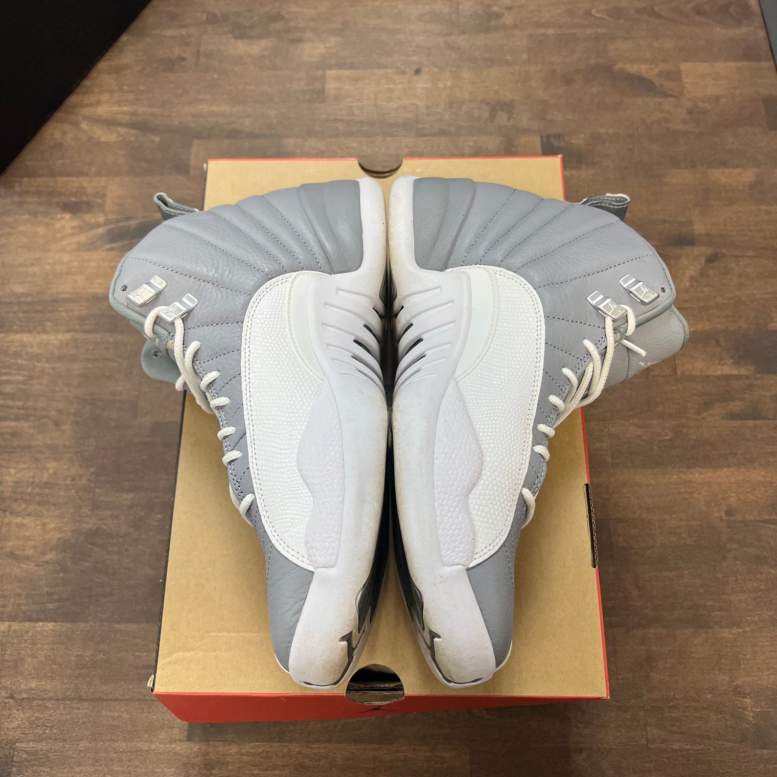 Stealth Jordan 12 (USED)