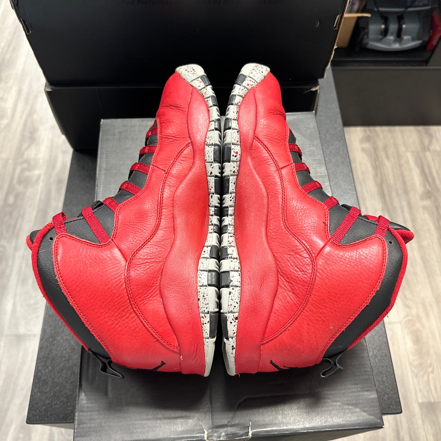 Jordan 10 Bulls Over Broadway (USED)