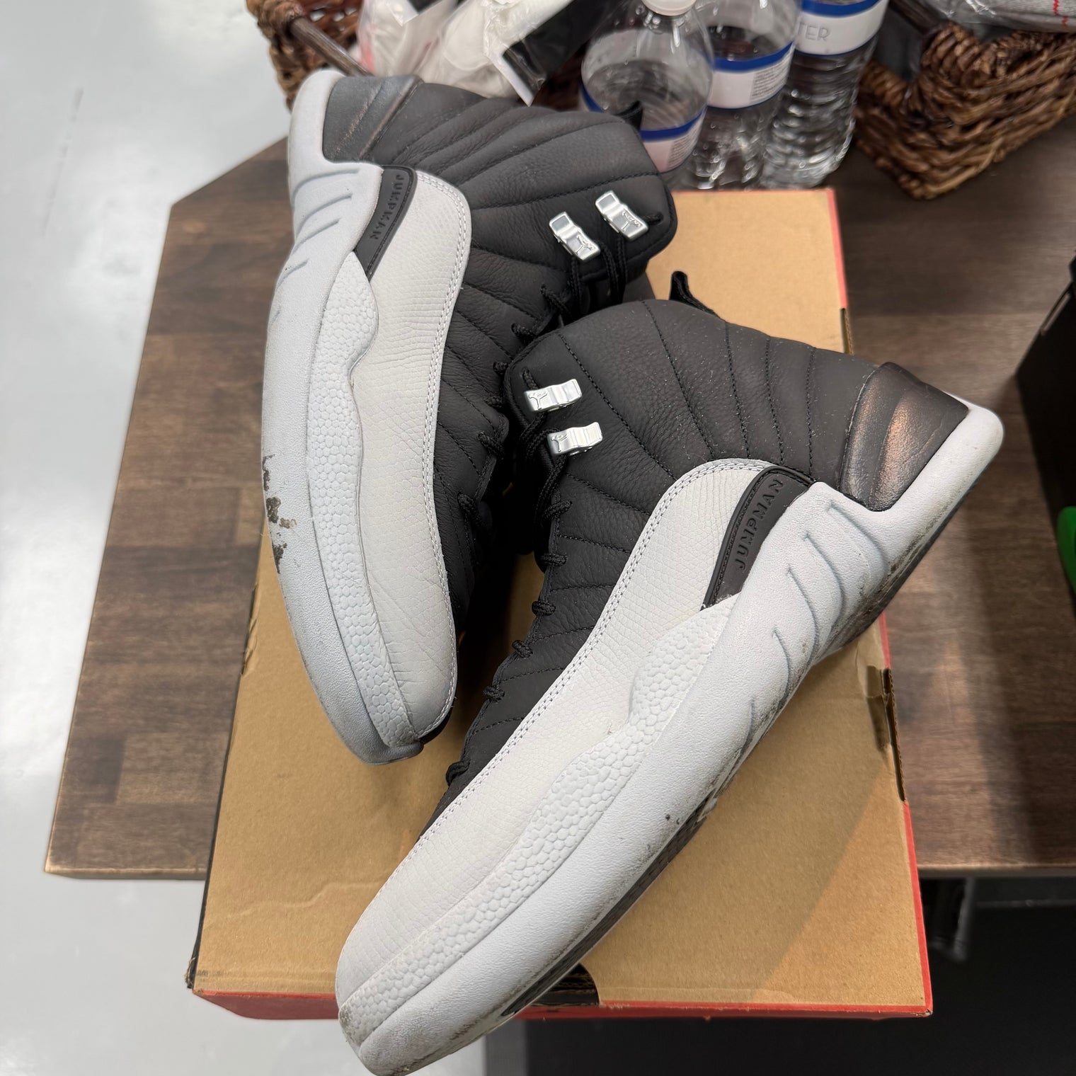 Barons Jordan 12 Retro (USED)