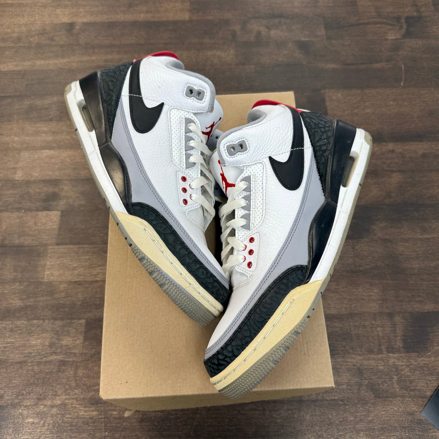 Tinker Hatfield Jordan 3 (USED,No Box)