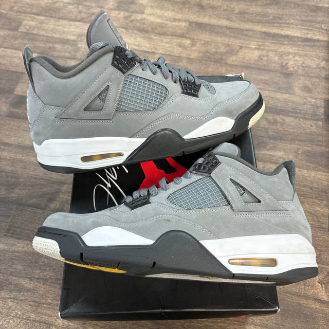 Cool Grey Jordan 4 Retro (USED)