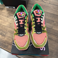 Jae Tips Flowers Grow Uptown Virginia Creeper Saucony ProGrid Triumph 4 (Lightly Worn)