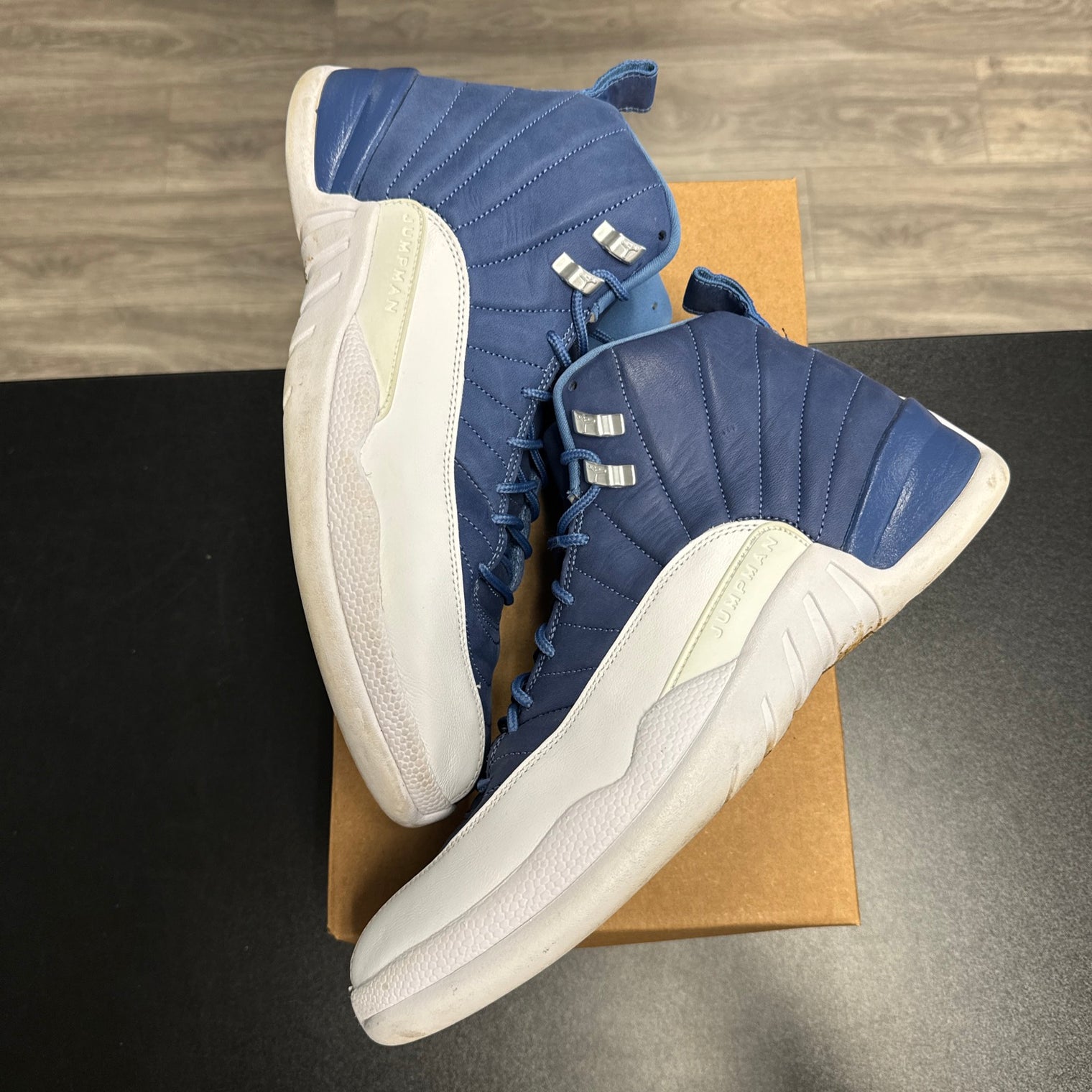Indigo Jordan 12 (USED;NO BOX)