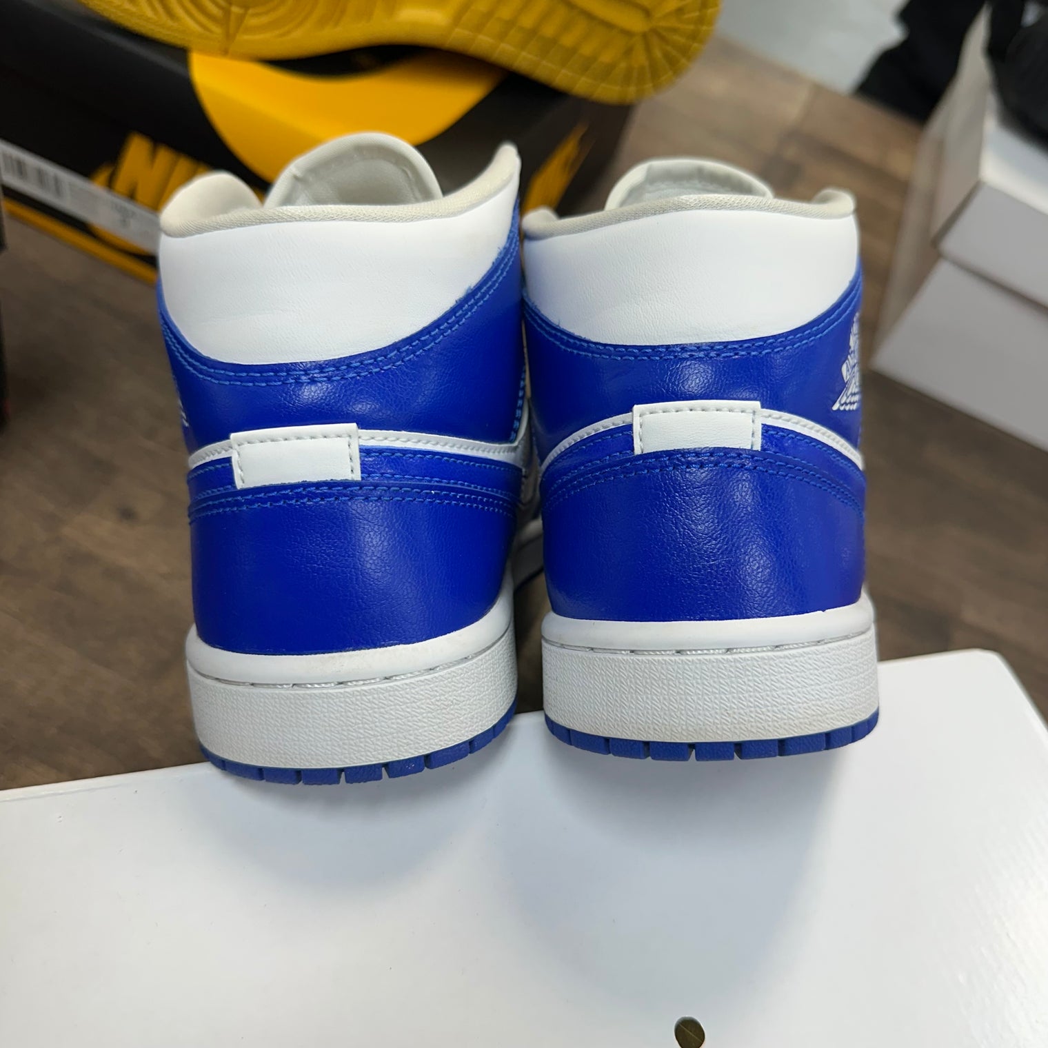 Kentucky Blue Jordan 1 Mid (W) (USED)