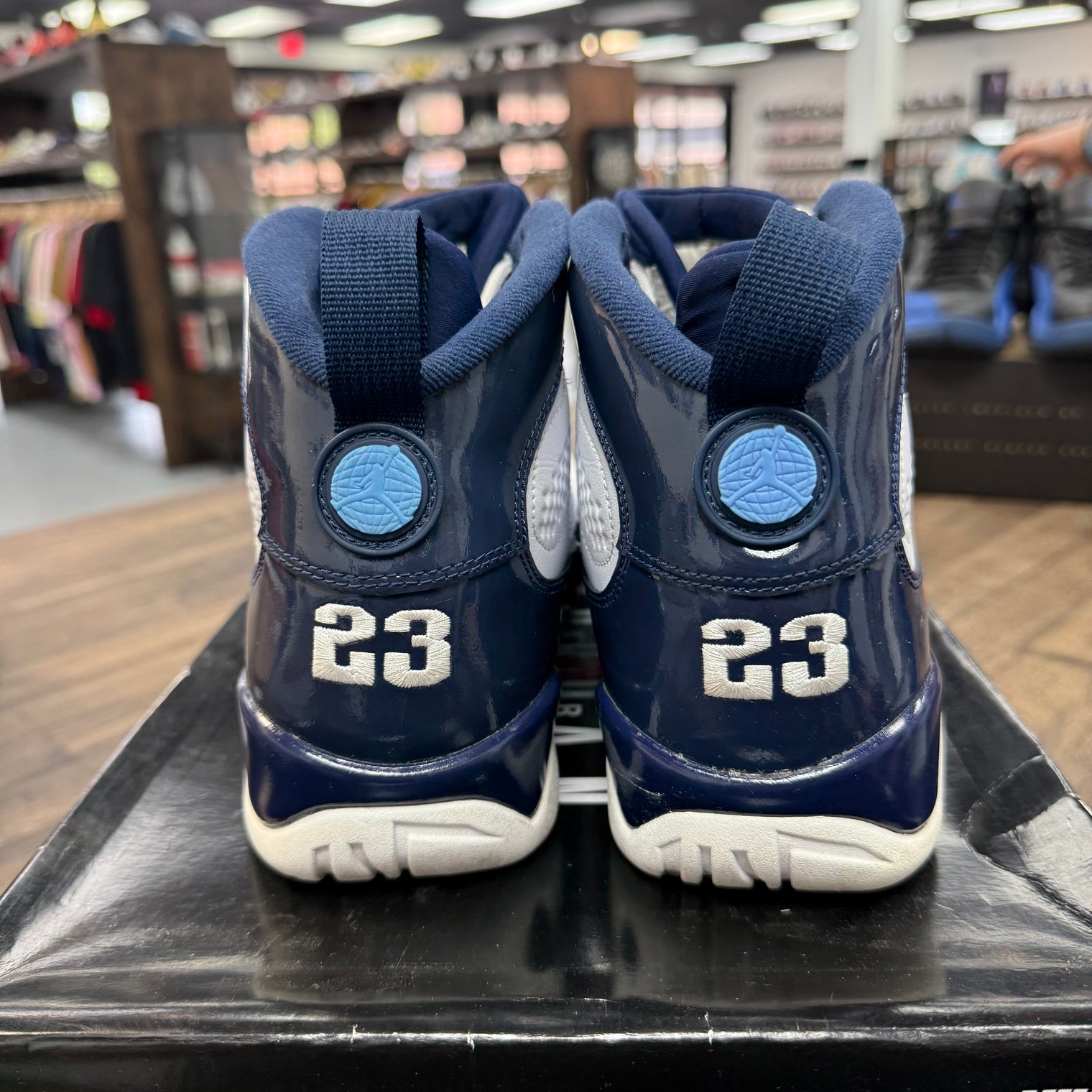 Pearl UNC Jordan 9 (USED)