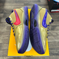 Undefeated Hall of Fame Kobe 5 Protro (USED)