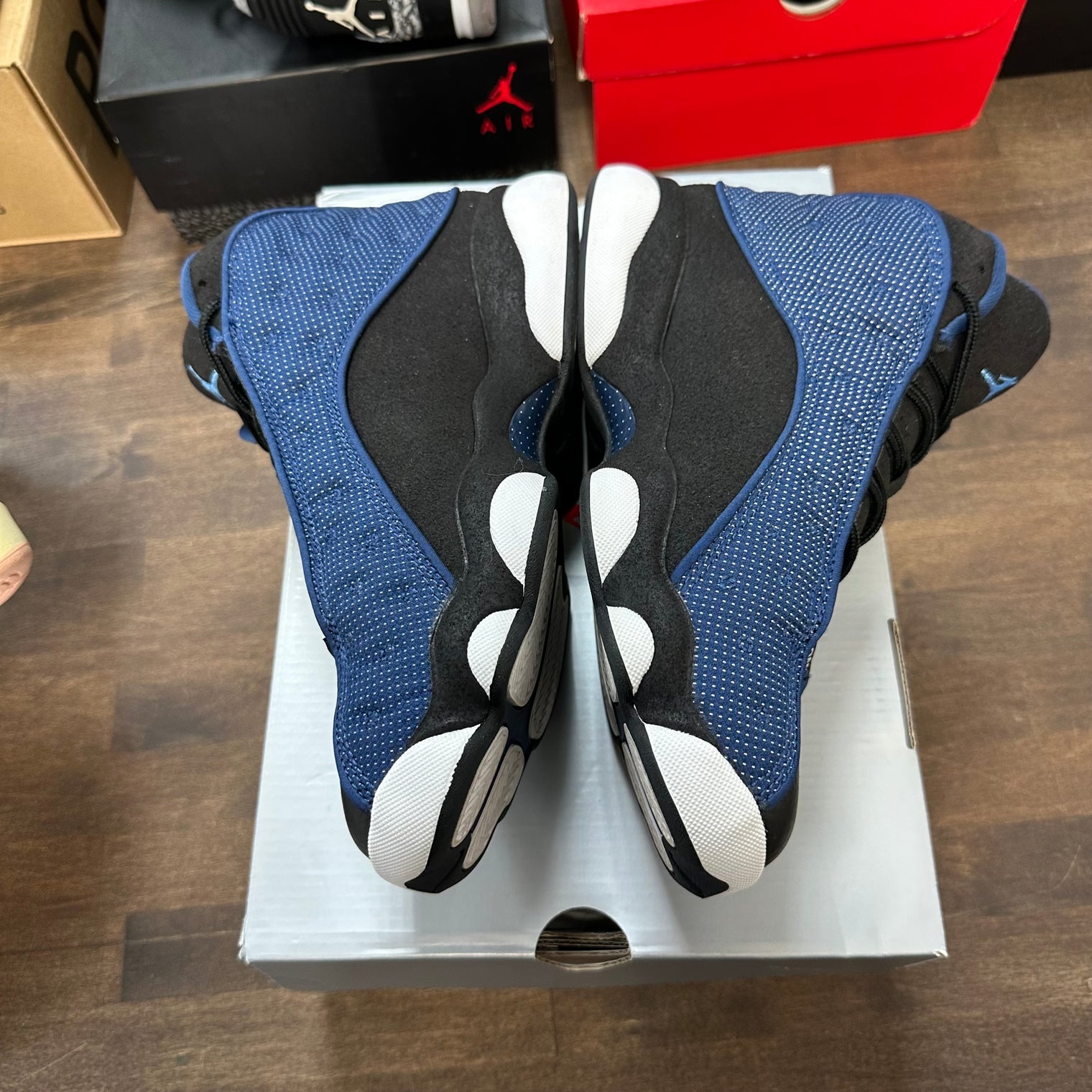 Brave Blue Jordan 13 (USED)