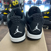 White Thunder Jordan 4 Retro (USED, No Box)