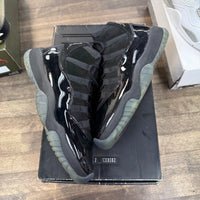 Cap and Gown Jordan 11 Retro (USED)
