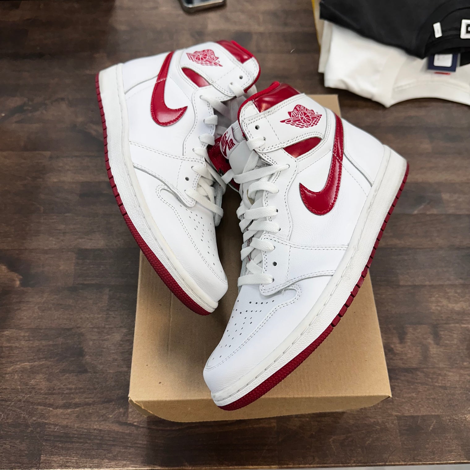 Metallic Red Jordan 1 High (USED,No Box)