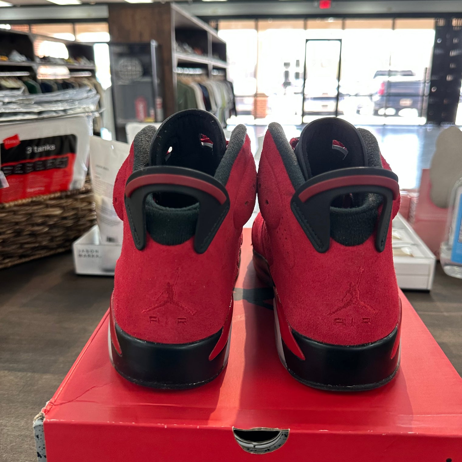 Toro Jordan 6 (USED)