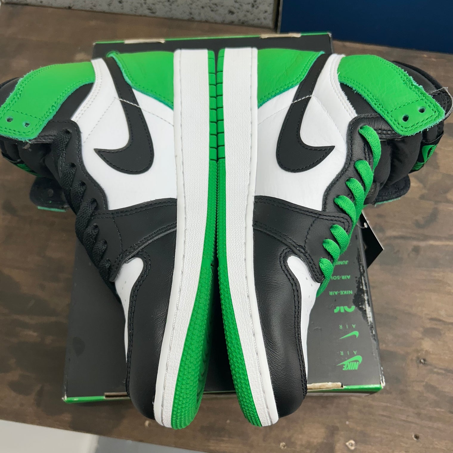 Lucky Green Jordan 1 High (GS) (Used, No Lid)