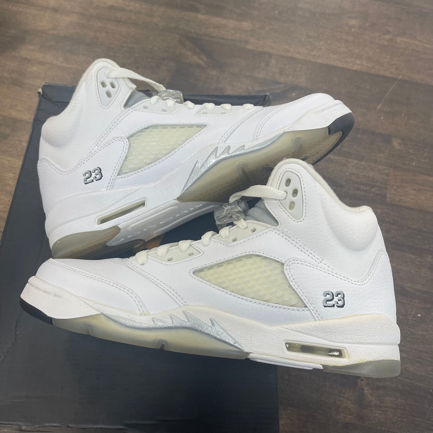 (GS) White Metallic Jordan 5
