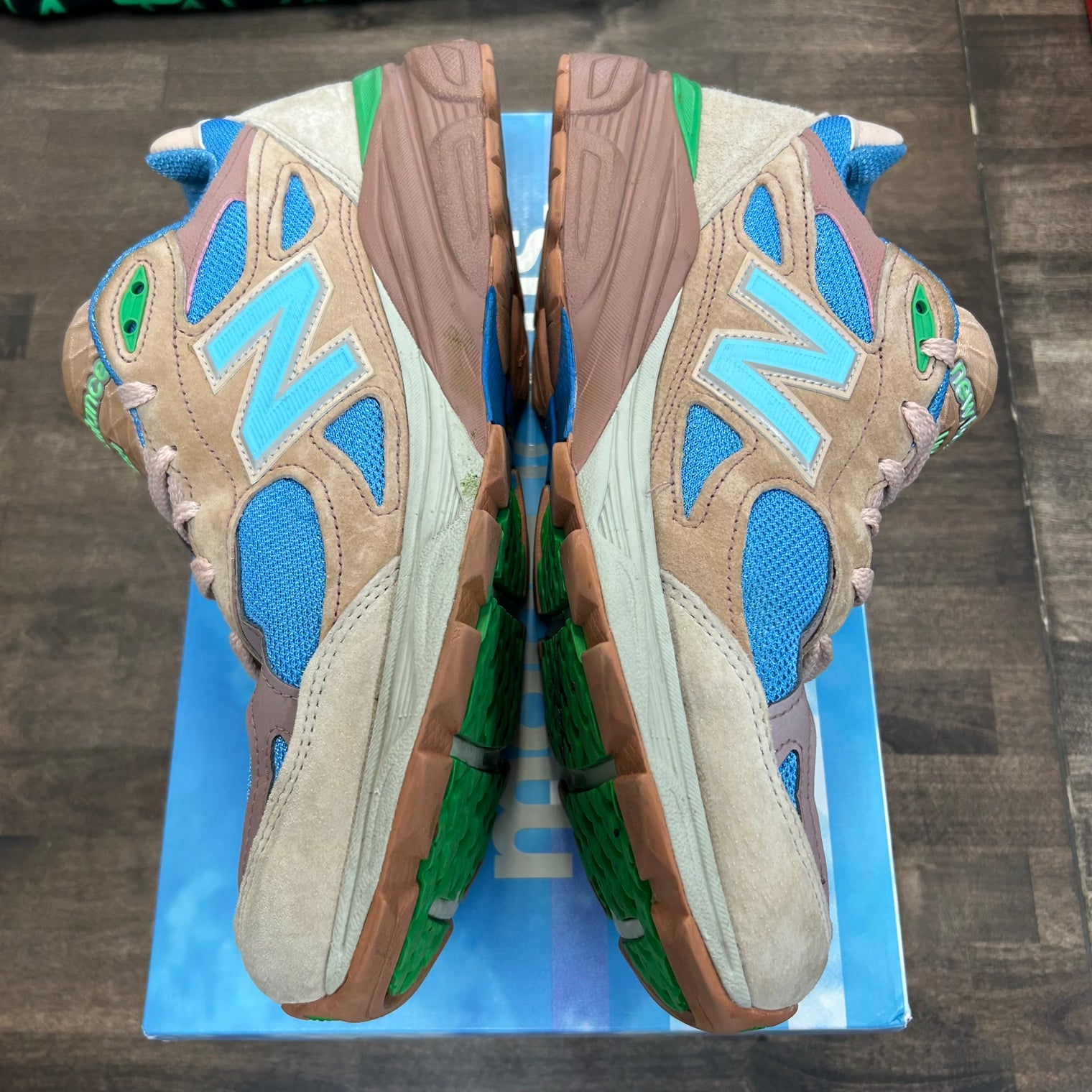 Joe Freshgoods New Balance 990v4 Outside Clothes (USED)