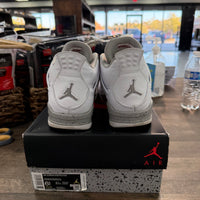 White Oreo Jordan 4 (GS) (USED)