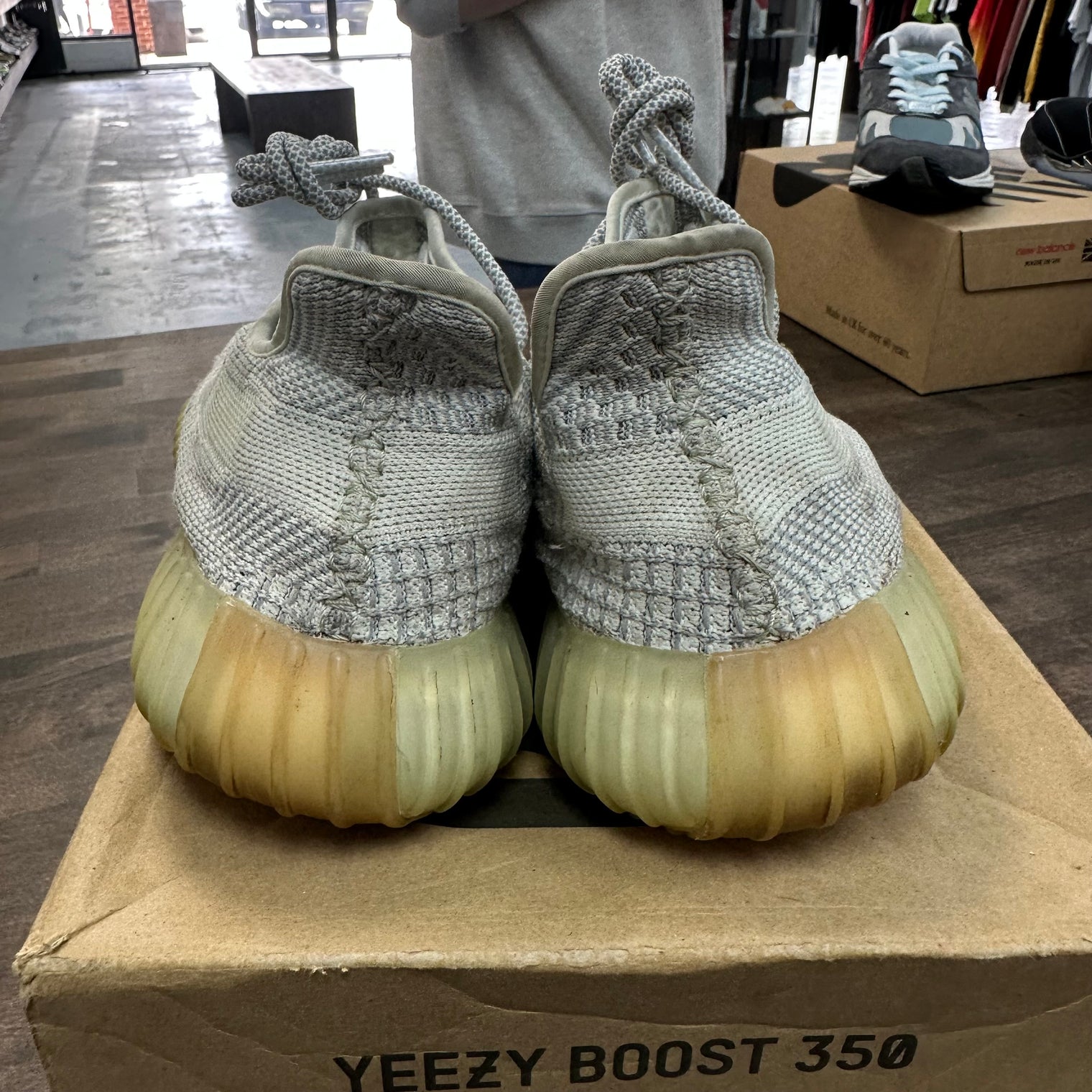 Yeshaya Yeezy 350 (USED)