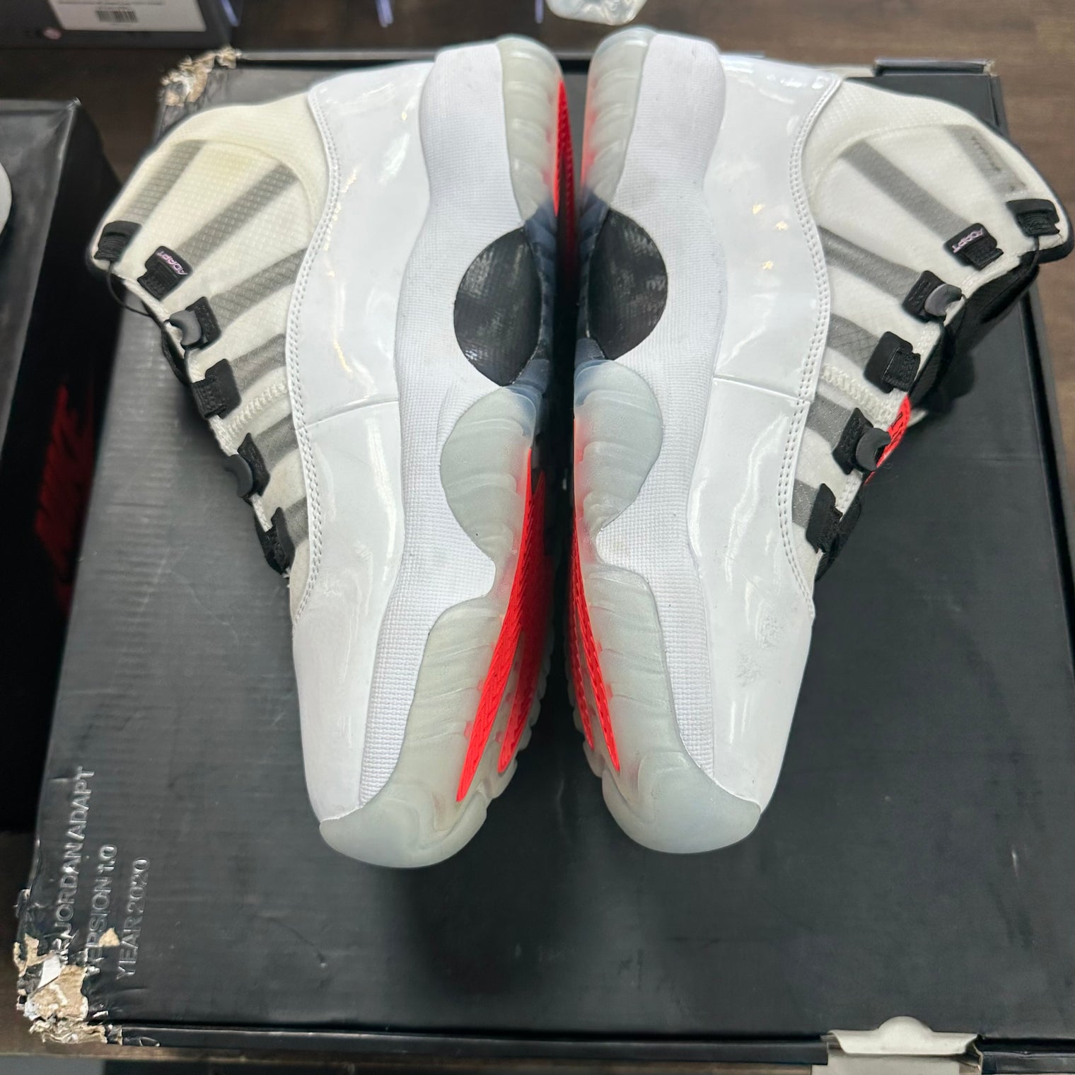 White Adapt Jordan 11 (USED)