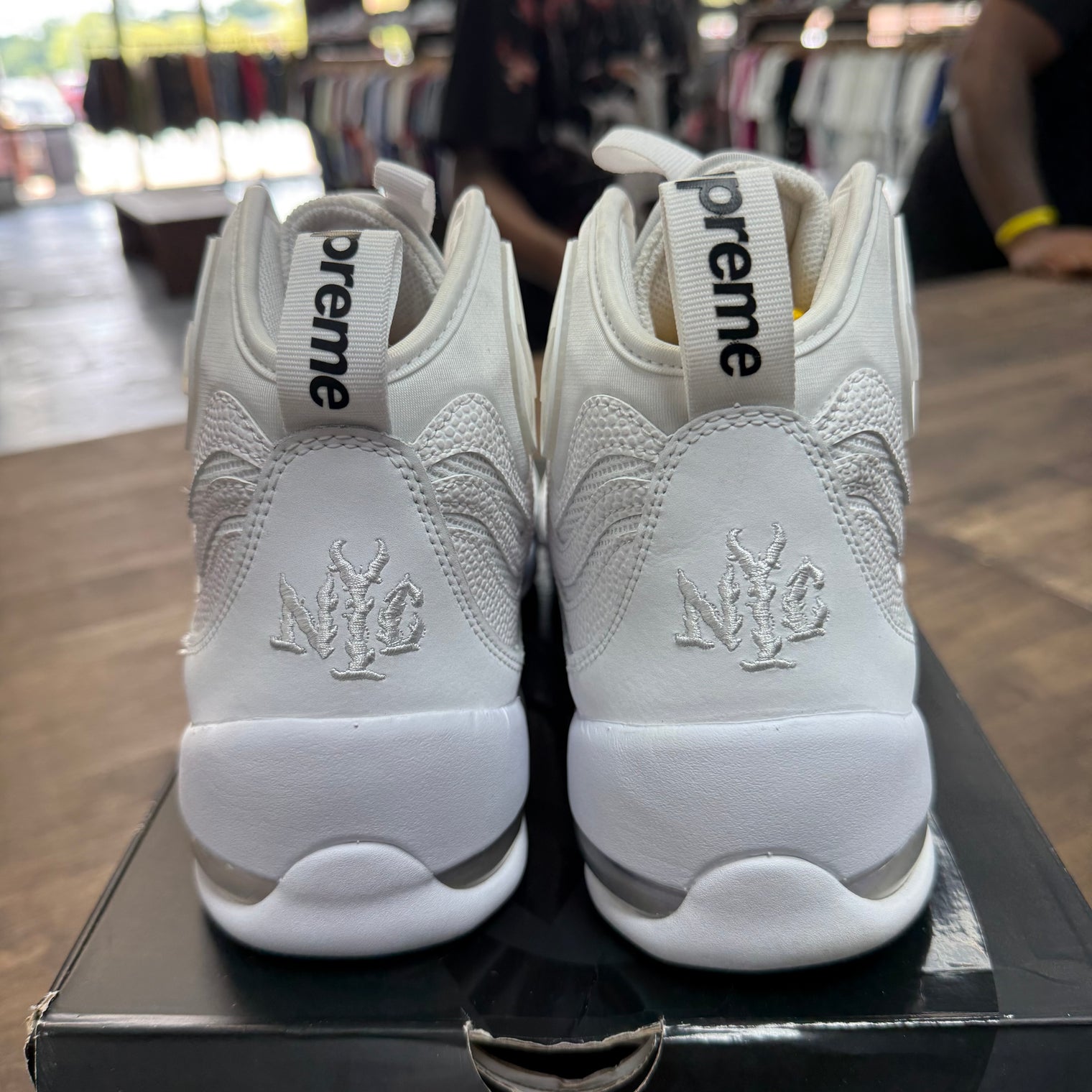 Supreme Air Bakin SP White (USED)