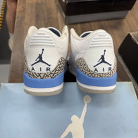 UNC Jordan 3 2020 (USED)