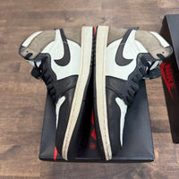 Dark Mocha Jordan 1 High (USED)